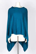 Clutch Poncho - Teal