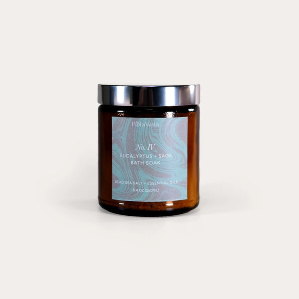No. Iv Eucalyptus + Sage Sea Salt Bath Soak