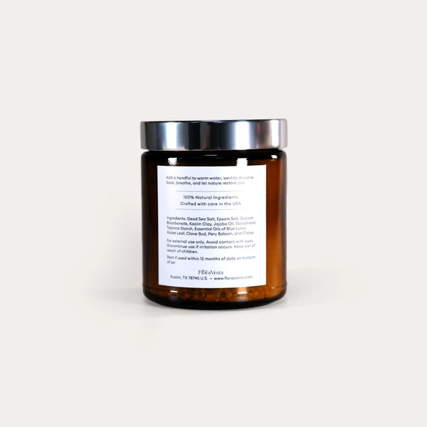 No. Ii Lotus + Clove Sea Salt Bath Soak