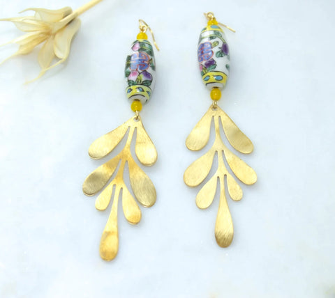 Vintage Porcelain Hand Painted Leafy Earring