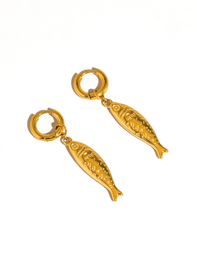 Nibe 18K Fish Hoop Earring