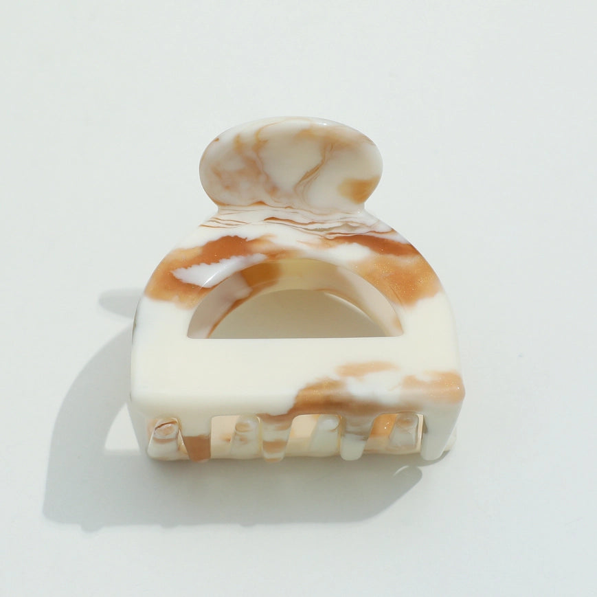 Bea Medium Rectangle Clip - Calacatta Gold