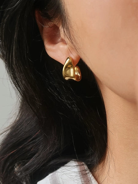 Ninelle 18K Sculpted Wave Hoop Earrings