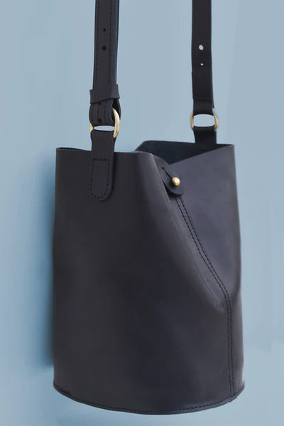 Bucket Bag - Ink Black