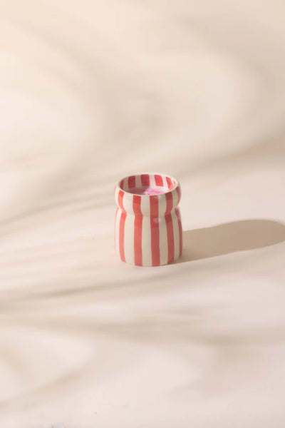 Cabana Red Candle - Hibiscus Bay 6.5 oz