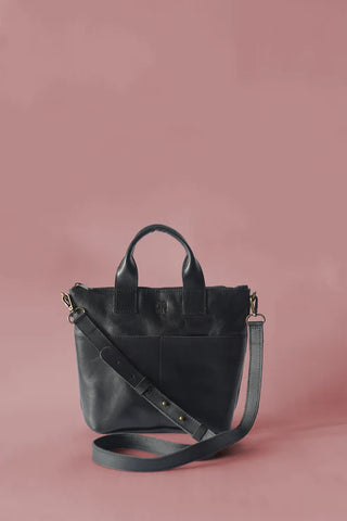 Medium Crossbody - Black