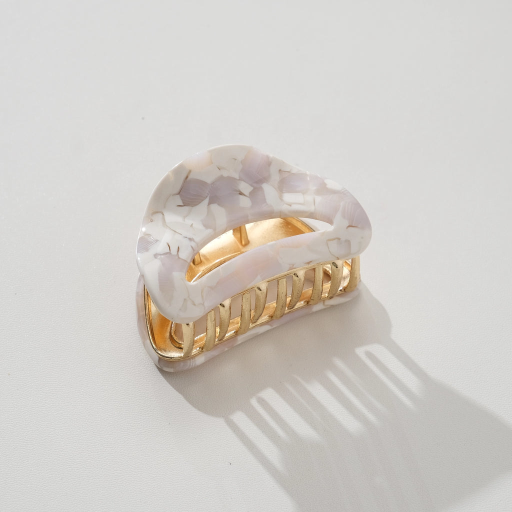 Nadia Curved Metal Clip - Pearl
