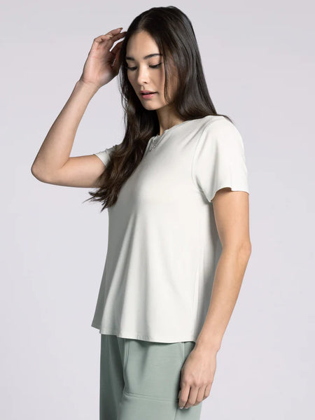 Nikkie Tee -- Frosted Mint
