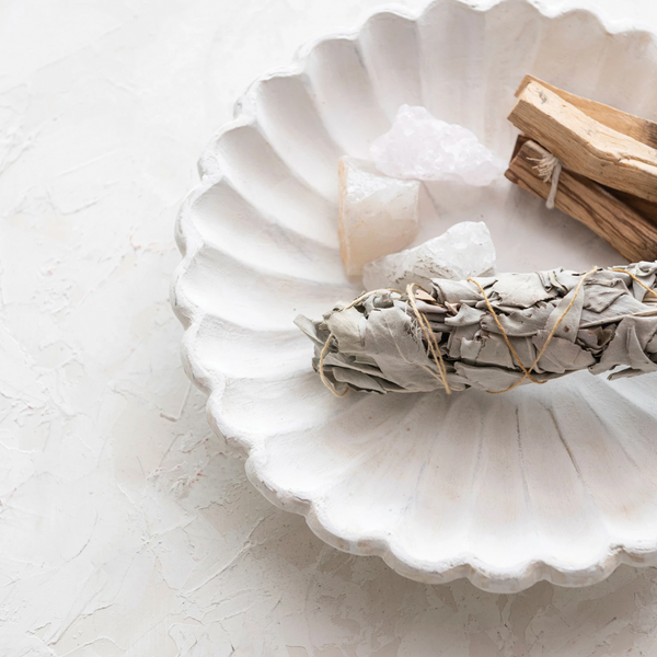 Mango Wood Carved Plate - White Wash