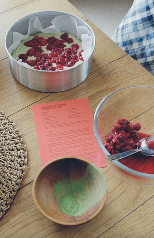 Coconut Raspberry Lime Leaf Cake Kit