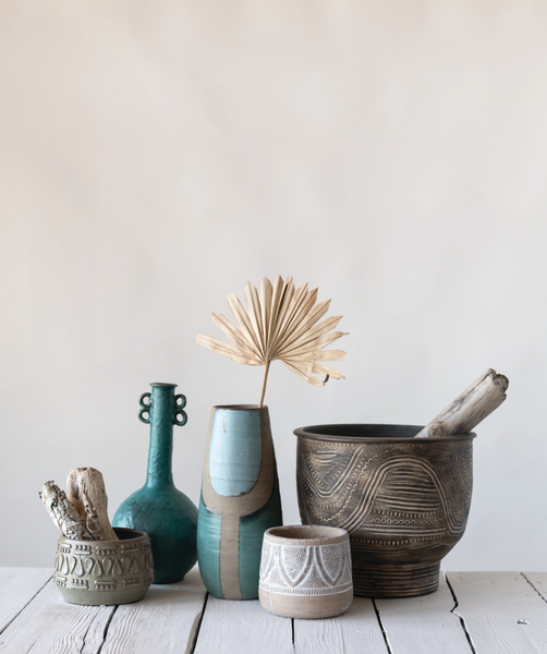 Embossed Terracotta Planter - Whitewash Finish