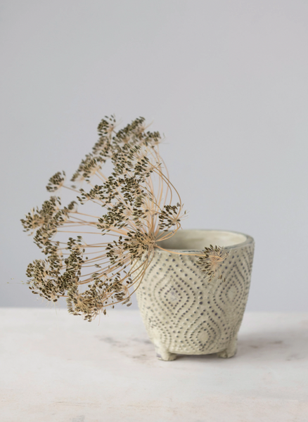 Embossed Sandstone Planter w/Pattern