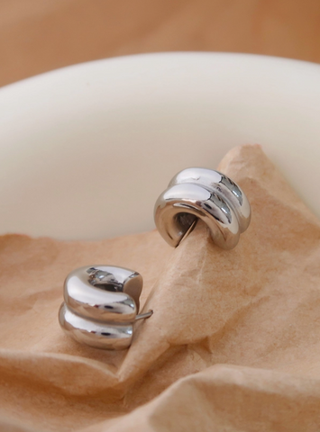 Emma Hoop Earring--Silver