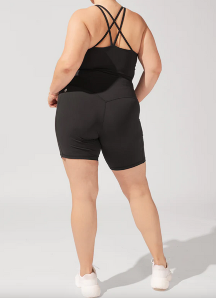 Supersculpt Biker Shorts -- Black