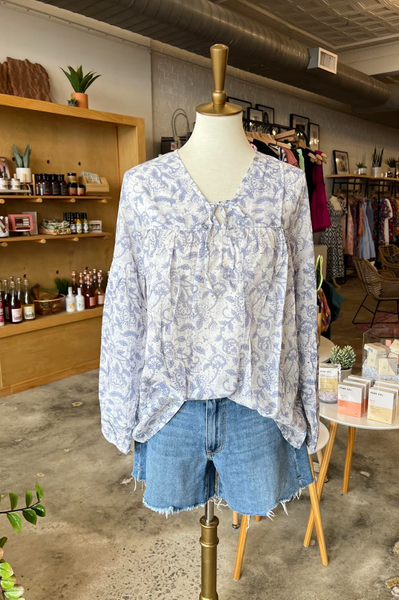 Gathers Top -- Ivory/Gray