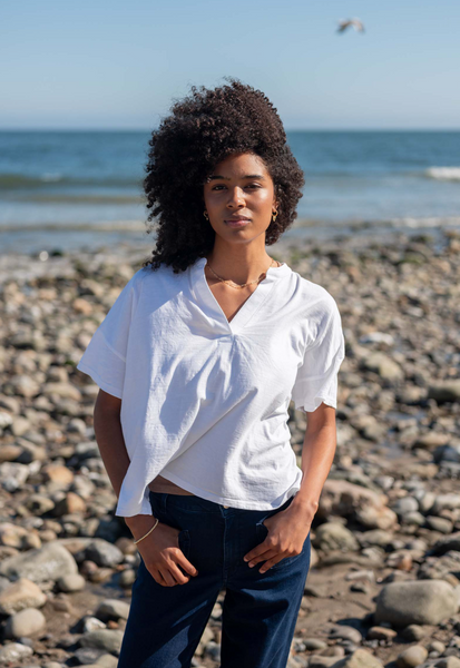 Amelia Tee -- White