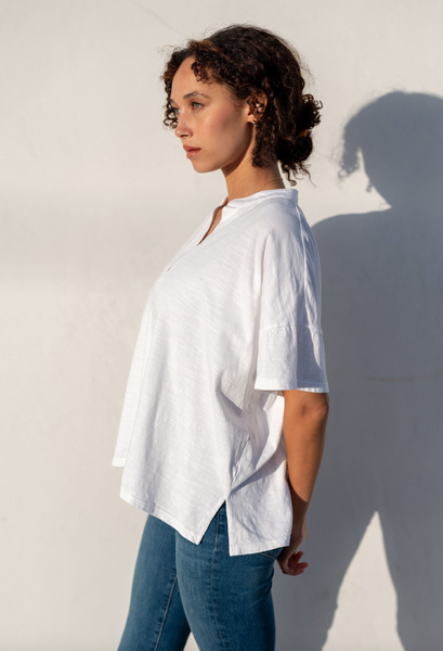 Amelia Tee -- White