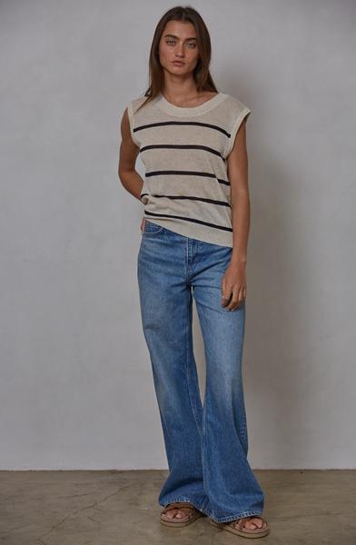 Kristin Top -- Natural