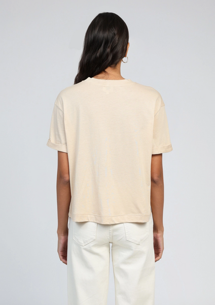Neema Tee -- Sand