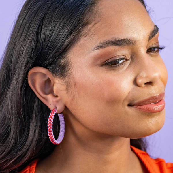Holly Two-Color Woven Raffia Hoops - Lavender/Poppy