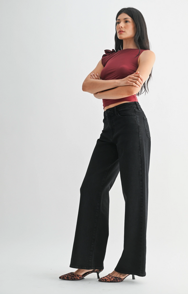 Stretchy Wide Leg Jeans -- Black