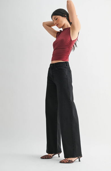 Stretchy Wide Leg Jeans -- Black