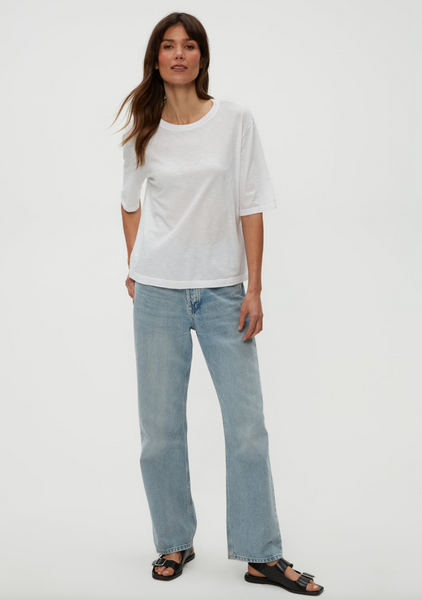 Reid Tee -- Chalk