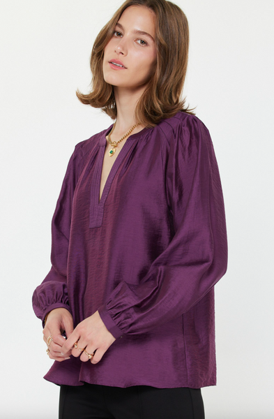 Carina Top -- Boysenberry