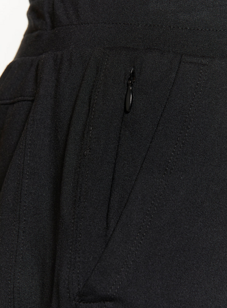 Junie Travel Jogger -- Black