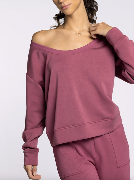 Beryl Top -- Vintage Rose