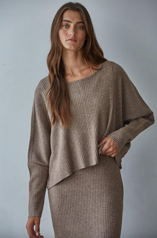 Apollo Top -- Dark Mocha