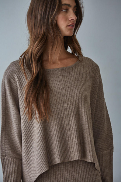 Apollo Top -- Dark Mocha