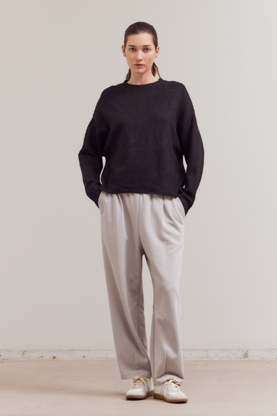 Svala Sweater -- Black