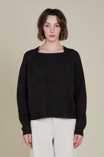 Helen Sweater -- Dark Chocolate
