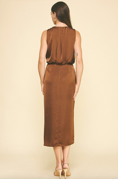 Versailles Dress -- Brown