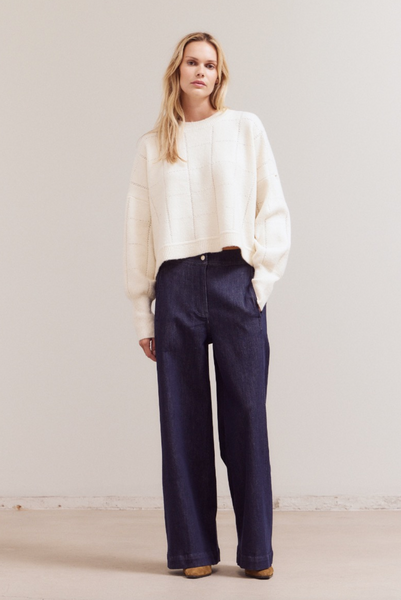 Jen Sweater -- Ivory