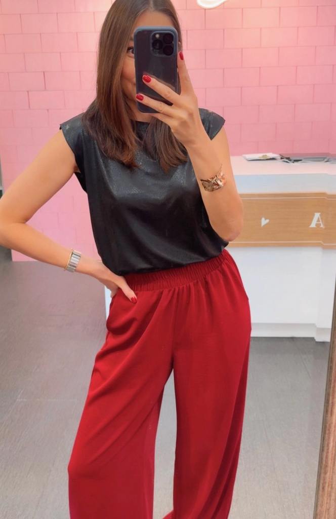 Blossom Top -- Black