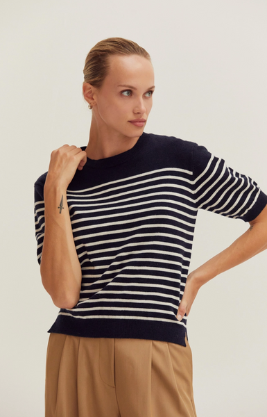 Olivia Top -- Navy Ivory