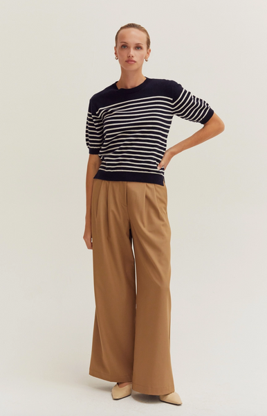 Olivia Top -- Navy Ivory