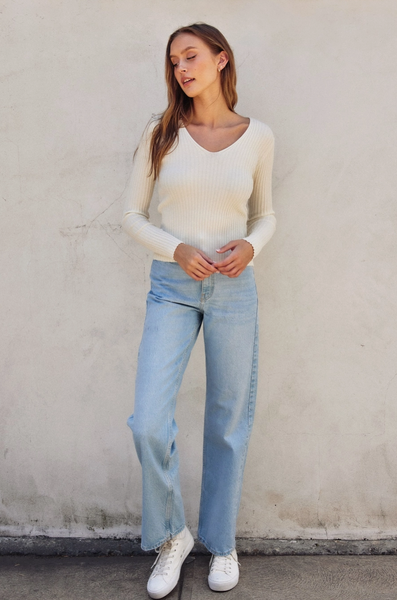 Lea Sweater -- Ivory