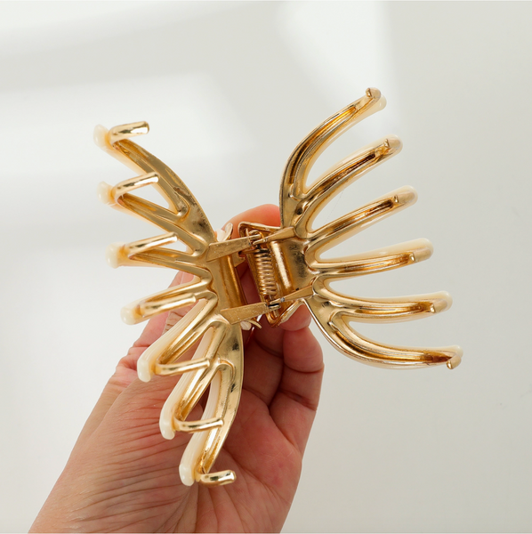 Hailey Large Gold Metal Octopus Claw Clip - Taupe