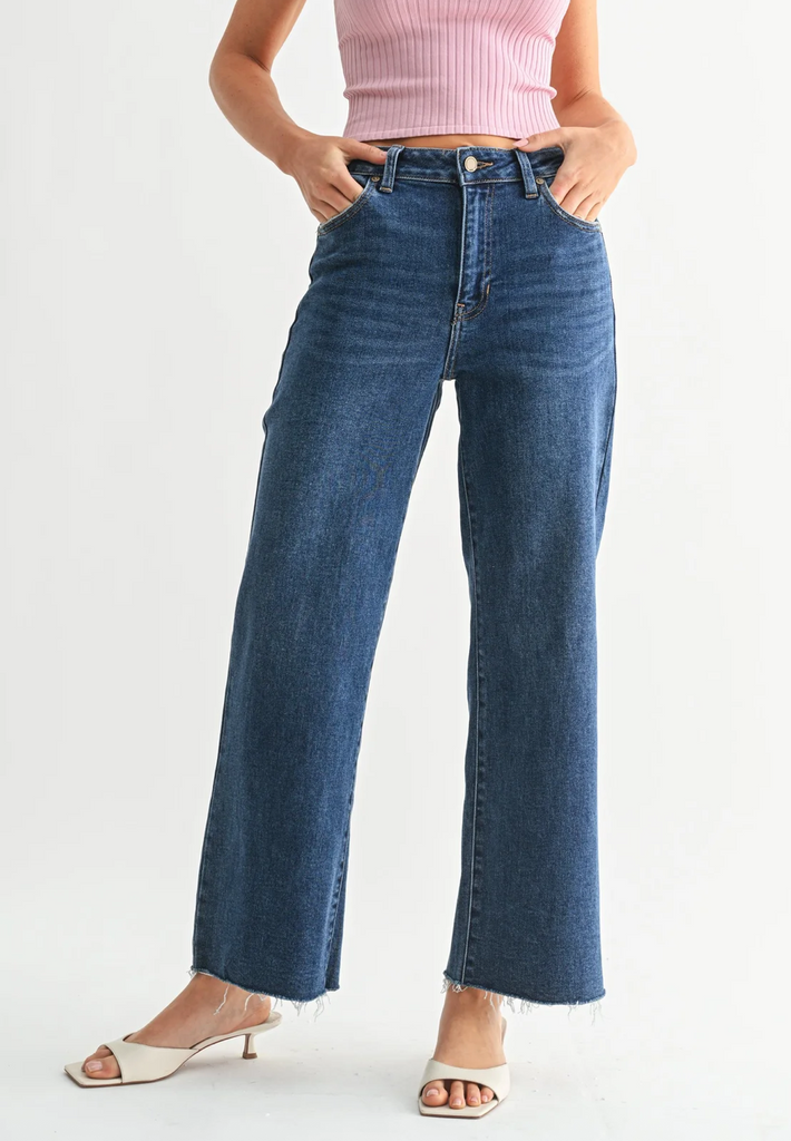 Slim Wide Leg Cropped Jeans -- Dark Wash