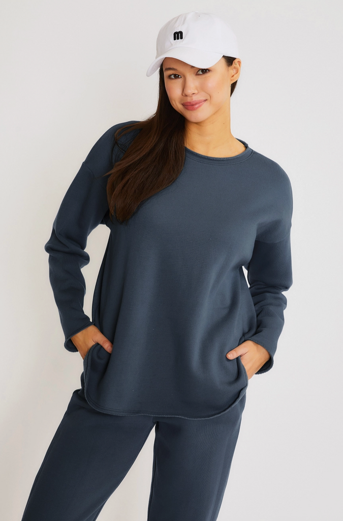 Cameron Sweatshirt -- Navy
