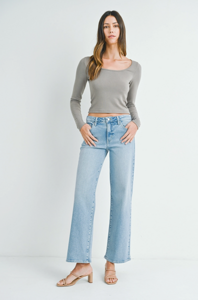 Slim Wide Leg Jeans -- Light Wash