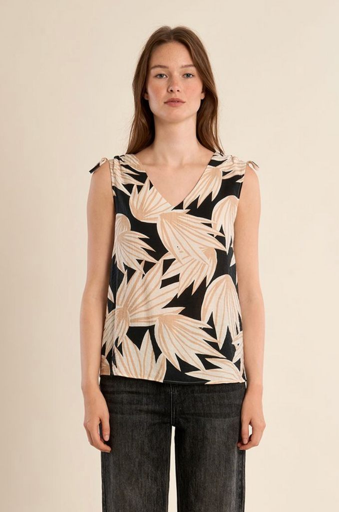 Ashlee Top -- Black
