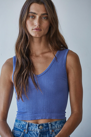 What's The Scoop Tank -- Blue Jewel