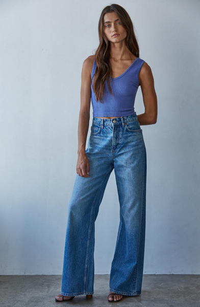 What's The Scoop Tank -- Blue Jewel