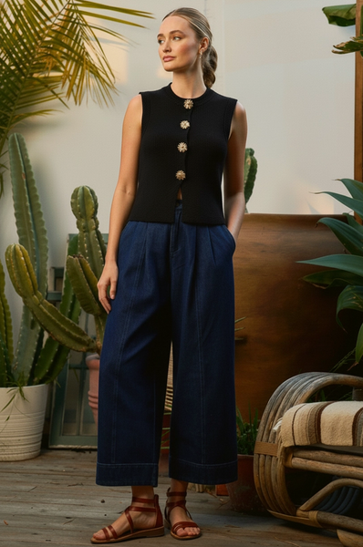 Ashley Top -- Black