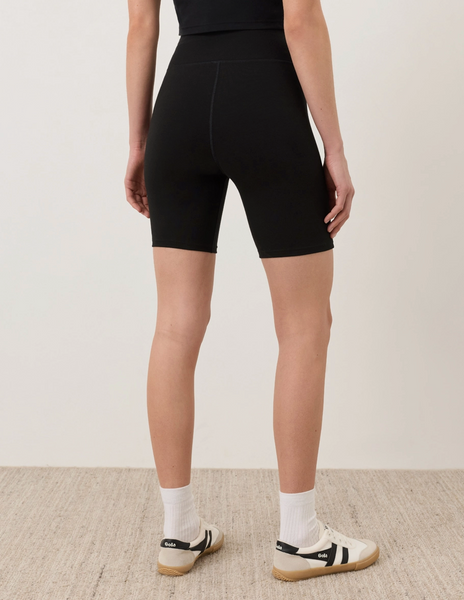 On The Go Shorts -- Black