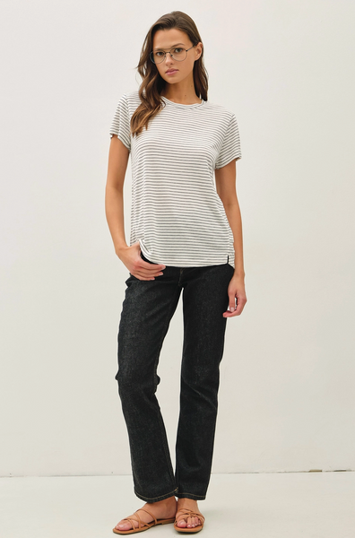 Relaxed Tee -- Charcoal